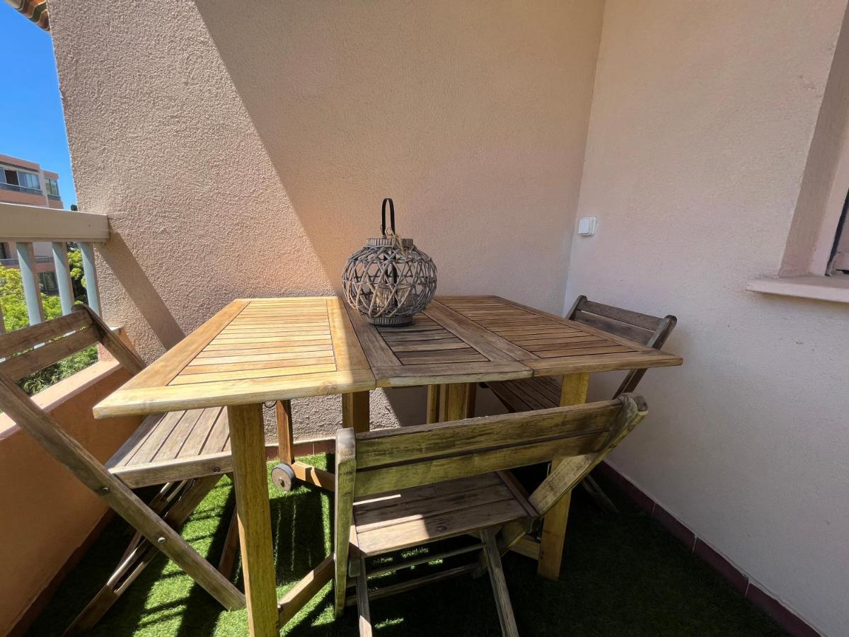 Chez Mel Et Manu Apartment Sanary-sur-Mer Bagian luar foto